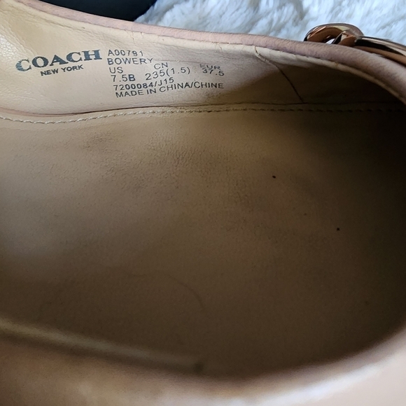 Coach Tan Leather Bowery Kitten Heels S 7.5 - Picture 10 of 16